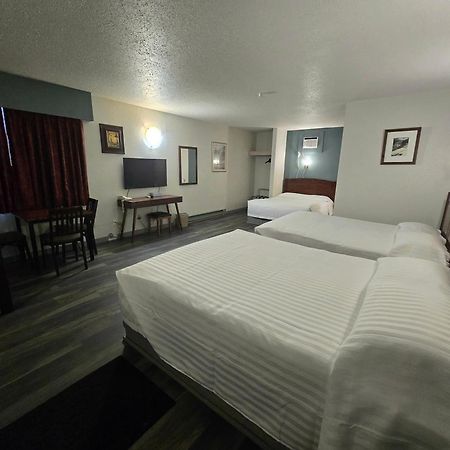 Alpine Inn Вейлмаунт Экстерьер фото